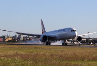 Qantas Flight Returns to Perth After 15-Hour Detour Over Iran Crisis