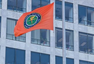 FAA Nominee Calls Mandatory Pilot Retirement Age ‘Arbitrary’