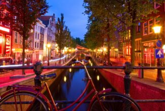 Ultimate Amsterdam Travel Guide: Top Tips for a Perfect Trip