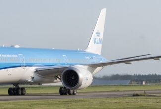Airlines Begin Resuming Flights to Tel Aviv and Beirut