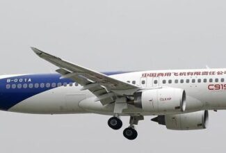 US Halts Engine and Tech Exports to China’s COMAC Amid Trade Tensions