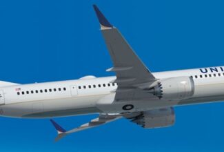 United Airlines Rolls Out SpaceX's Starlink Wi-Fi on Regional Aircraft